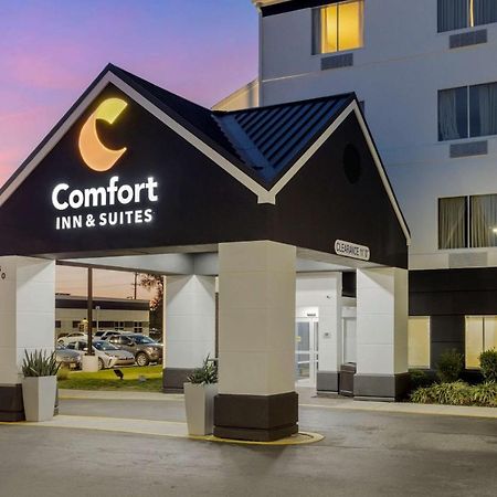 Comfort Inn & Suites Mt Laurel - Philadelphia Маунт-Лорел Экстерьер фото