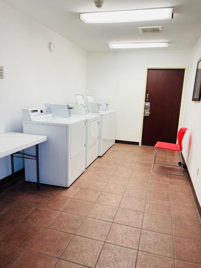 Comfort Inn & Suites Mt Laurel-Philadelphia Маунт-Лорел Экстерьер фото